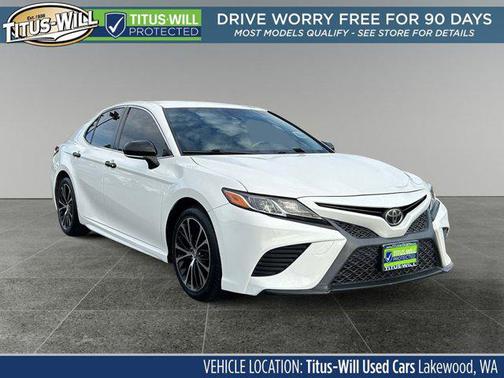 2018 Toyota Camry SE