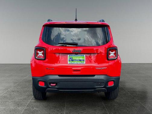 2018 Jeep Renegade Trailhawk