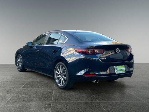 2025 Mazda Mazda3 FWD w/Preferred Package