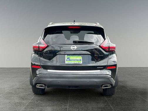 Magnetic Black Pearl 2021 Nissan Murano SL Intelligent AWD