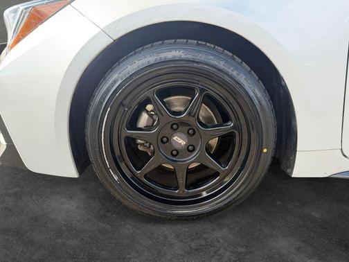 Wind Chill Pearl 2022 Toyota Corolla XSE