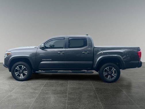 2016 Toyota Tacoma TRD Sport