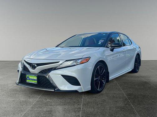 2020 Toyota Camry XSE