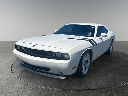 Stone White 2009 Dodge Challenger R/T