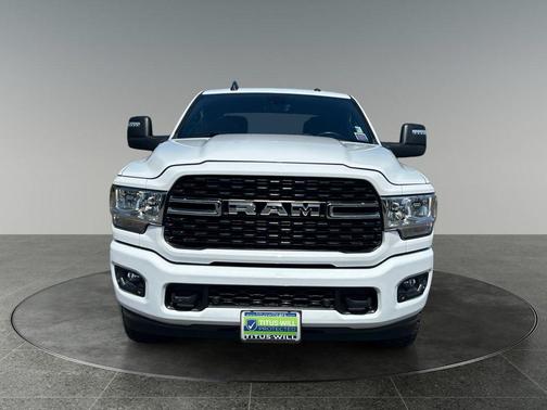 Bright White Clearcoat 2024 RAM 2500 Big Horn Crew Cab 4x4 6'4' Box