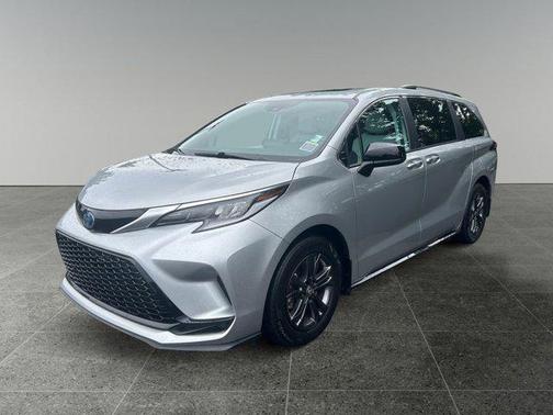 Celestial Silver 2024 Toyota Sienna XSE 7 Passenger