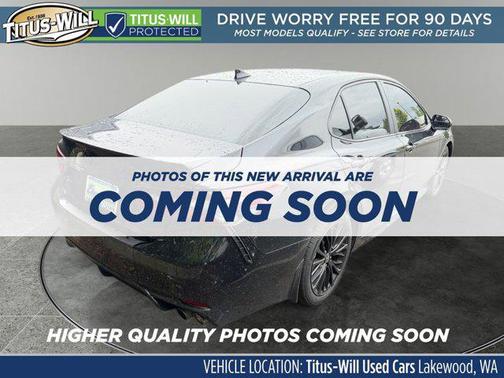 Midnight Black Metallic 2022 Toyota Camry SE