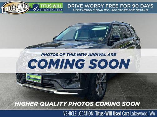 Black Metallic 2025 Ford Explorer Platinum