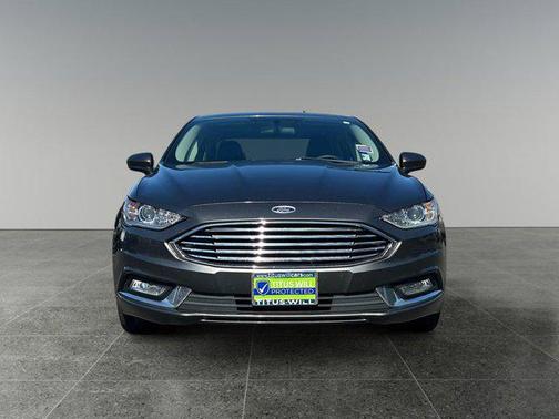 2017 Ford Fusion Hybrid SE