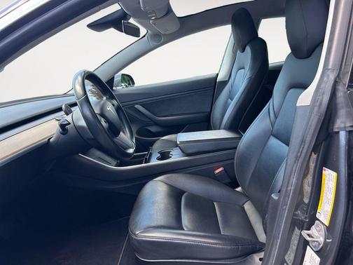 Gray 2019 Tesla Model 3 Standard Range Plus