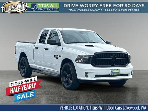 Bright White Clearcoat 2022 RAM 1500 Classic Express