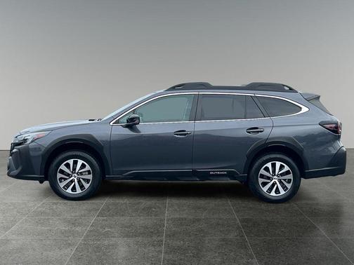 Gray Metallic 2023 Subaru Outback Premium