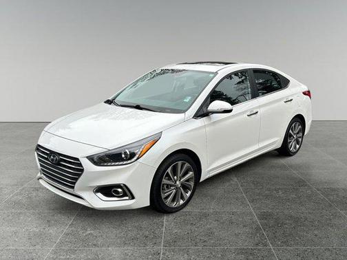 2022 Hyundai Accent Limited