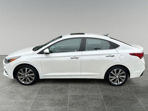 2022 Hyundai Accent Limited