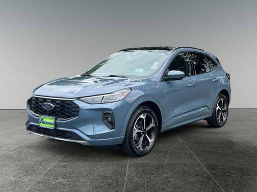 2024 Ford Escape ST-Line Elite
