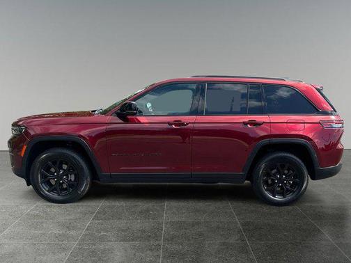 2024 Jeep Grand Cherokee Altitude