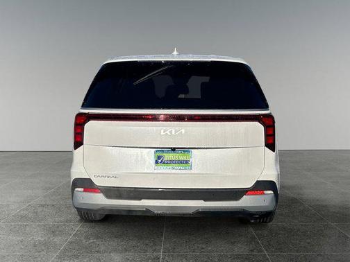 2025 Kia Carnival LXS