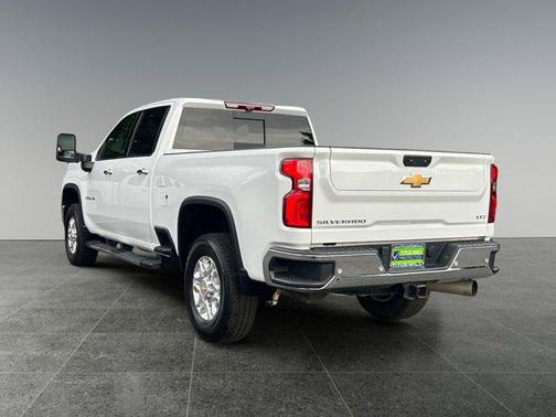 Summit White 2024 Chevrolet Silverado 2500 LTZ