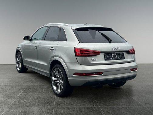 2017 Audi Q3 2.0T Premium Plus