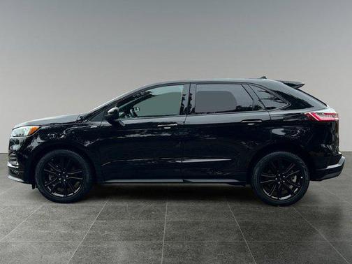 2022 Ford Edge ST Line