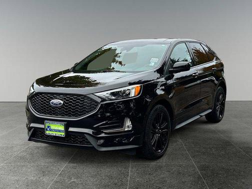 2022 Ford Edge ST Line