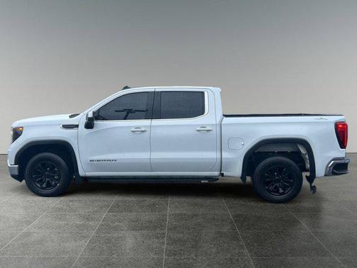 2022 GMC Sierra 1500 SLE