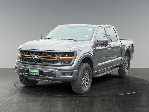 Carbonized Grey Metallic 2026 Ford F-150 Tremor