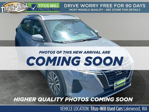 Boulder Gray 2023 Nissan Kicks SV