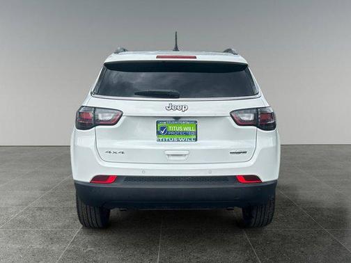 2023 Jeep Compass Latitude Lux