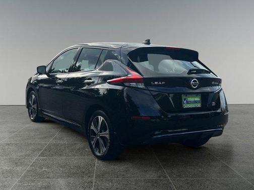 2021 Nissan Leaf SL PLUS 62 kWh