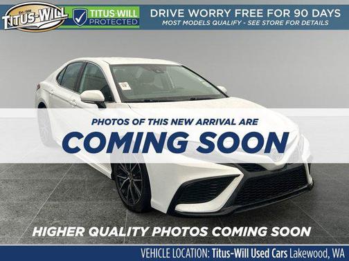 2022 Toyota Camry SE