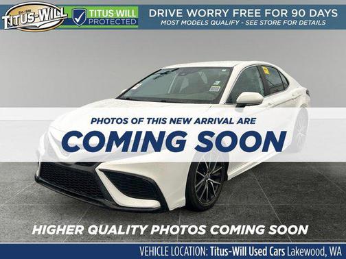 2022 Toyota Camry SE