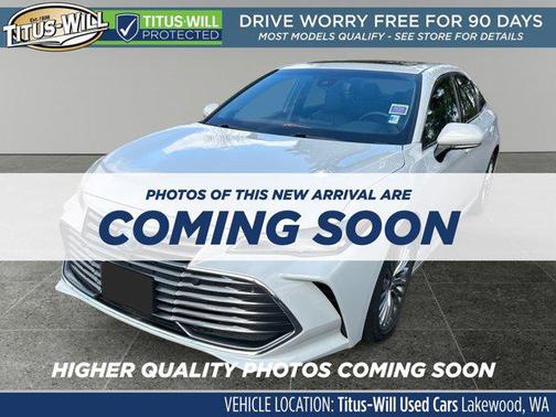 2022 Toyota Avalon Hybrid Limited