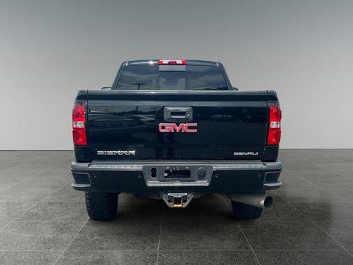 2016 GMC Sierra 3500 Denali