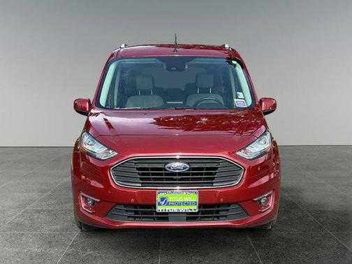 2020 Ford Transit Connect Titanium w/Rear Liftgate