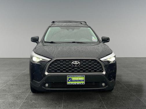 Jet Black 2024 Toyota Corolla Cross XLE