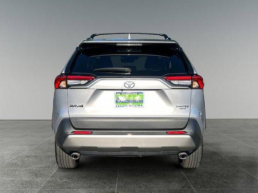 2022 Toyota RAV4 Limited
