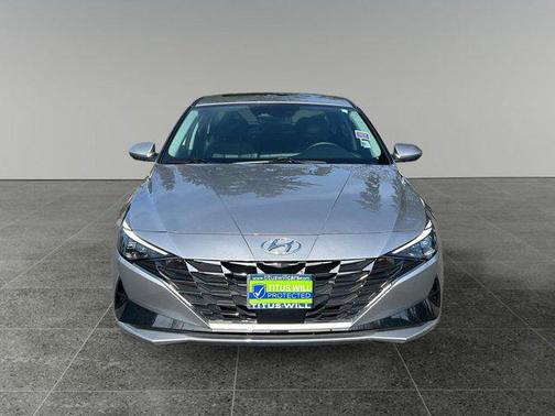 2021 Hyundai ELANTRA Limited