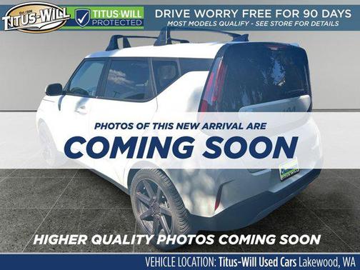 Snow White Pearl 2024 Kia Soul LX