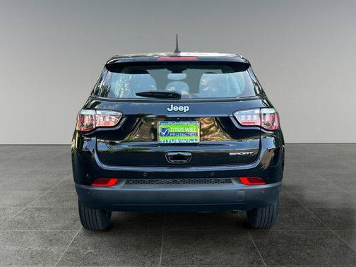 2018 Jeep Compass Sport