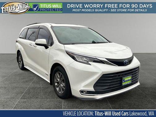 2021 Toyota Sienna XLE 7 Passenger