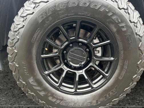 Granite Crystal Metallic Clearcoat 2024 RAM 3500 Laramie Mega Cab 4x4 6'4' Box