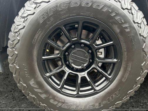 Granite Crystal Metallic Clearcoat 2024 RAM 3500 Laramie Mega Cab 4x4 6'4' Box