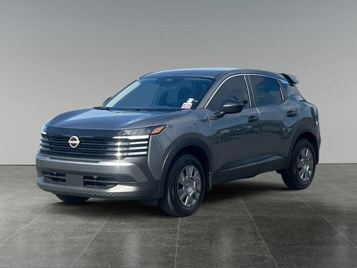 Gun Metallic 2025 Nissan Kicks S