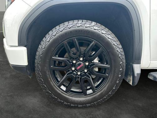 Summit White 2024 GMC Sierra 1500 Elevation