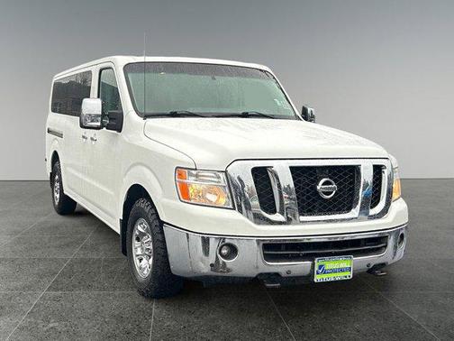 2014 Nissan NV Passenger NV3500 HD SL V8