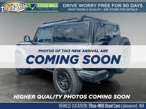 Shadow Black 2025 Ford Bronco Badlands