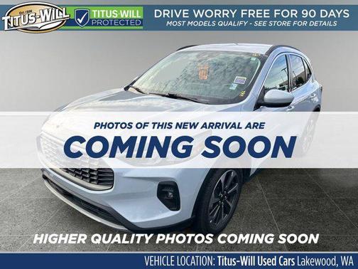 2025 Ford Escape Platinum