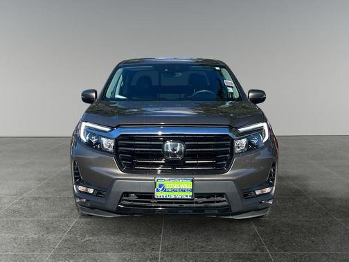 Gray 2022 Honda Ridgeline RTL-E