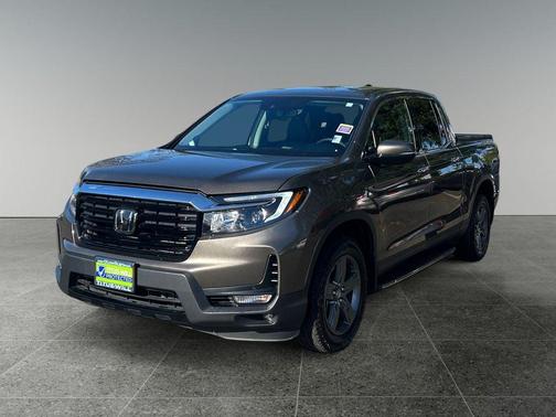 Gray 2022 Honda Ridgeline RTL-E